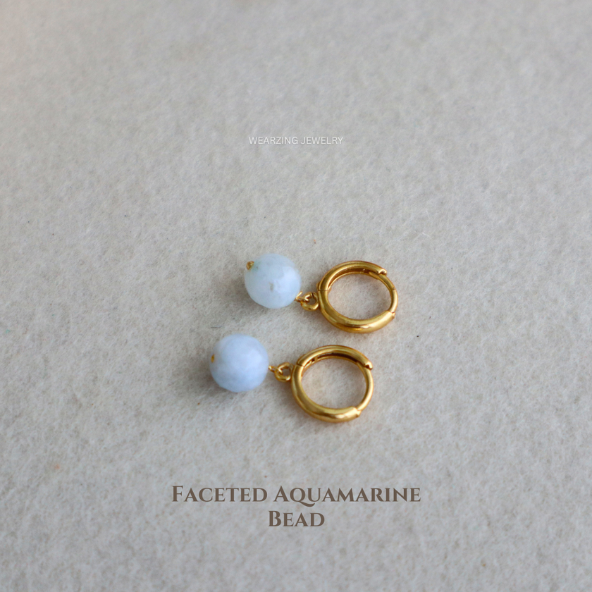 Tiny Aqua Round Huggies