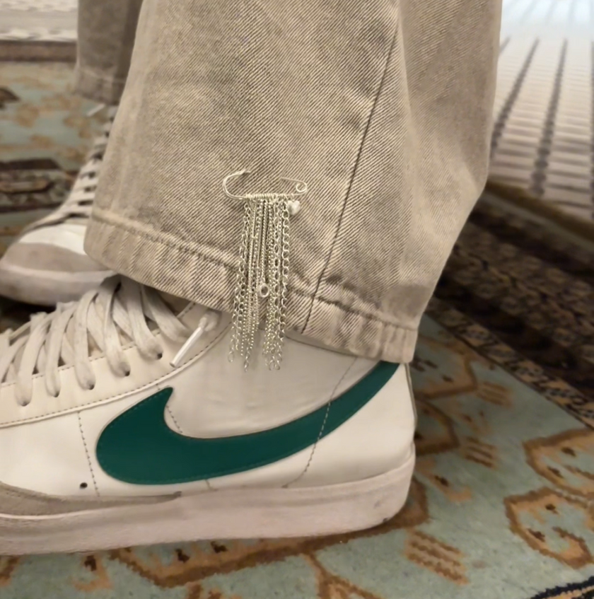 Luxe Tassel Chains Brooch