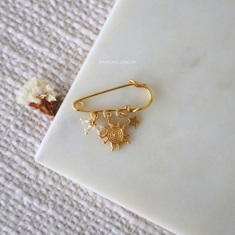 Spark Ray Charms Brooch