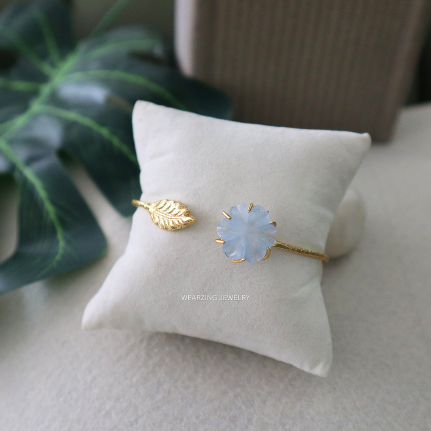 Blue Daisy Leaf Bracelet
