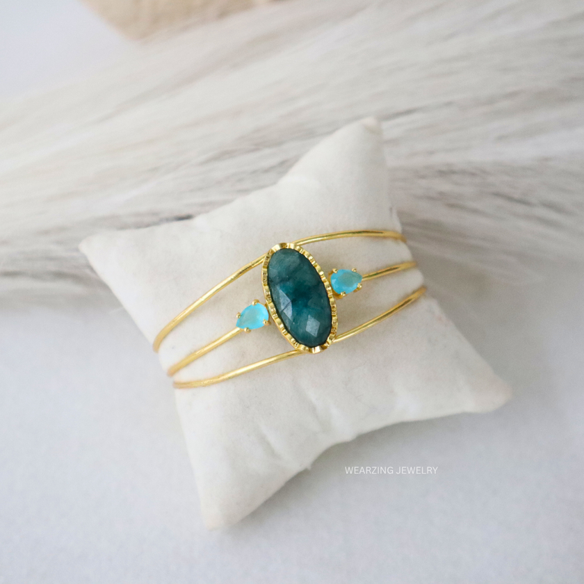 Natural Emerald Power Cuff