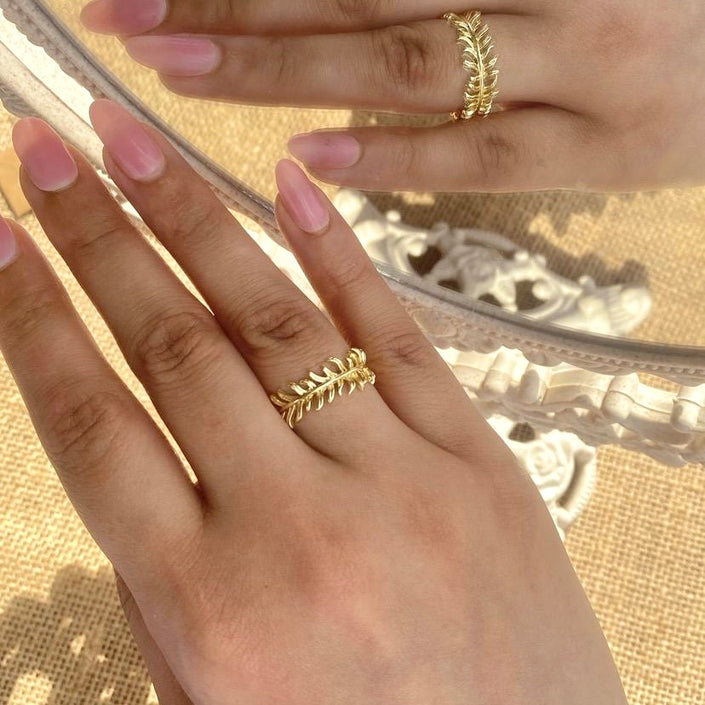 Leaf Love Ring Band