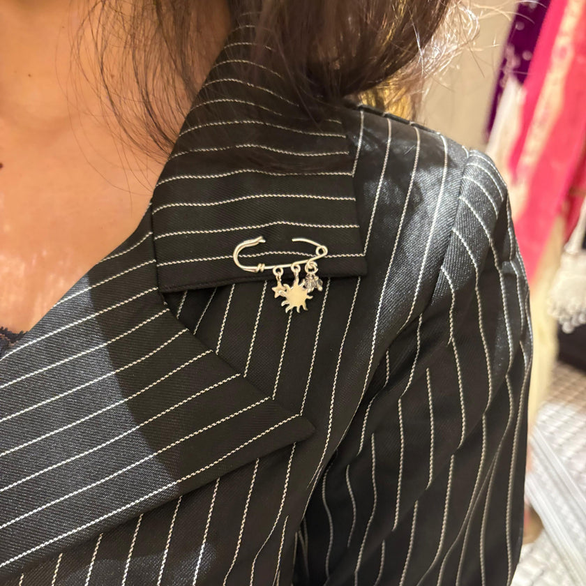 Spark Ray Charms Brooch