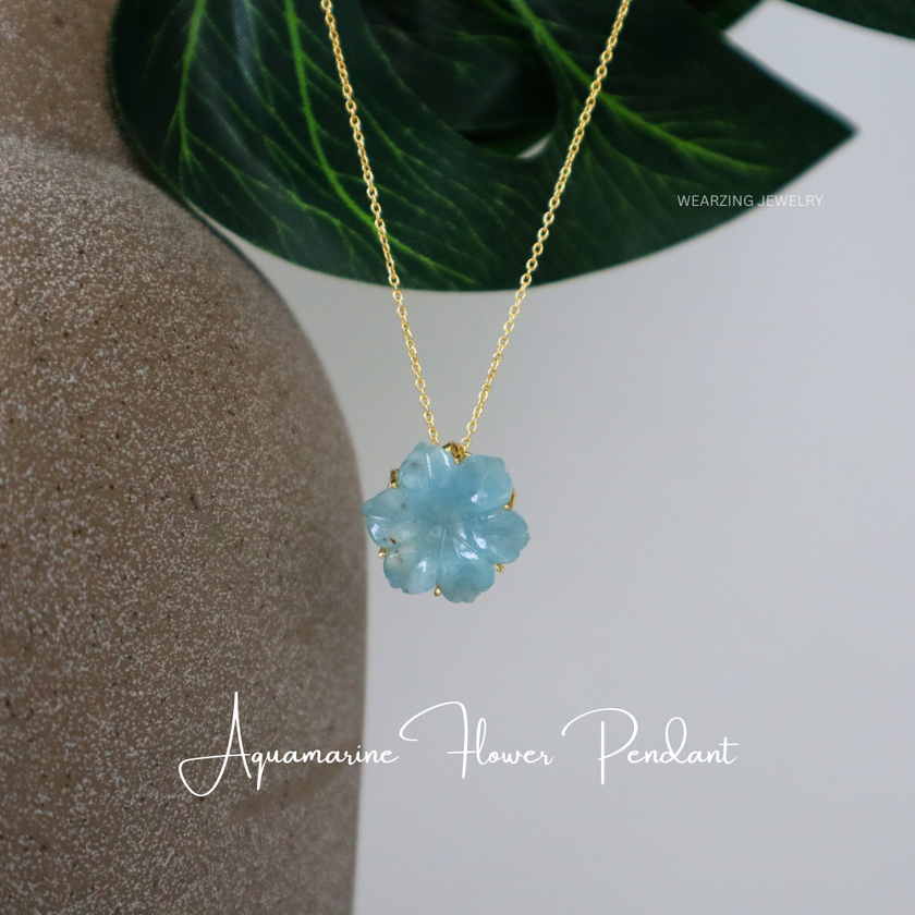 Aquamarine Flower Pendant