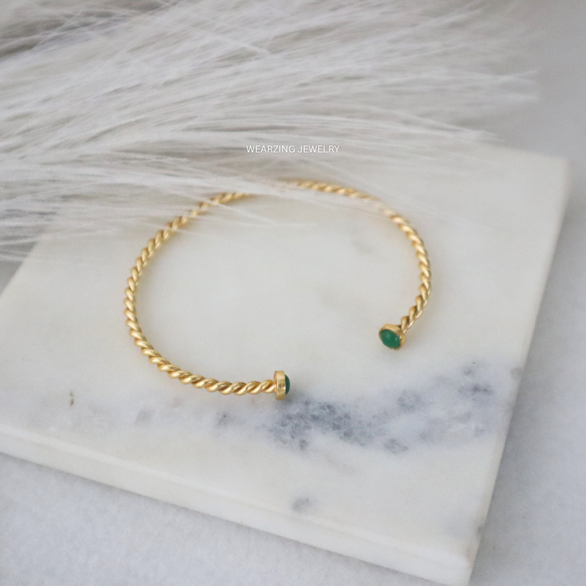 Green Oynx Twist Cuff