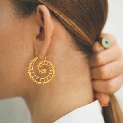 Spiral Hoops