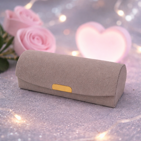 Grey Curved Jewelry Case & Storage