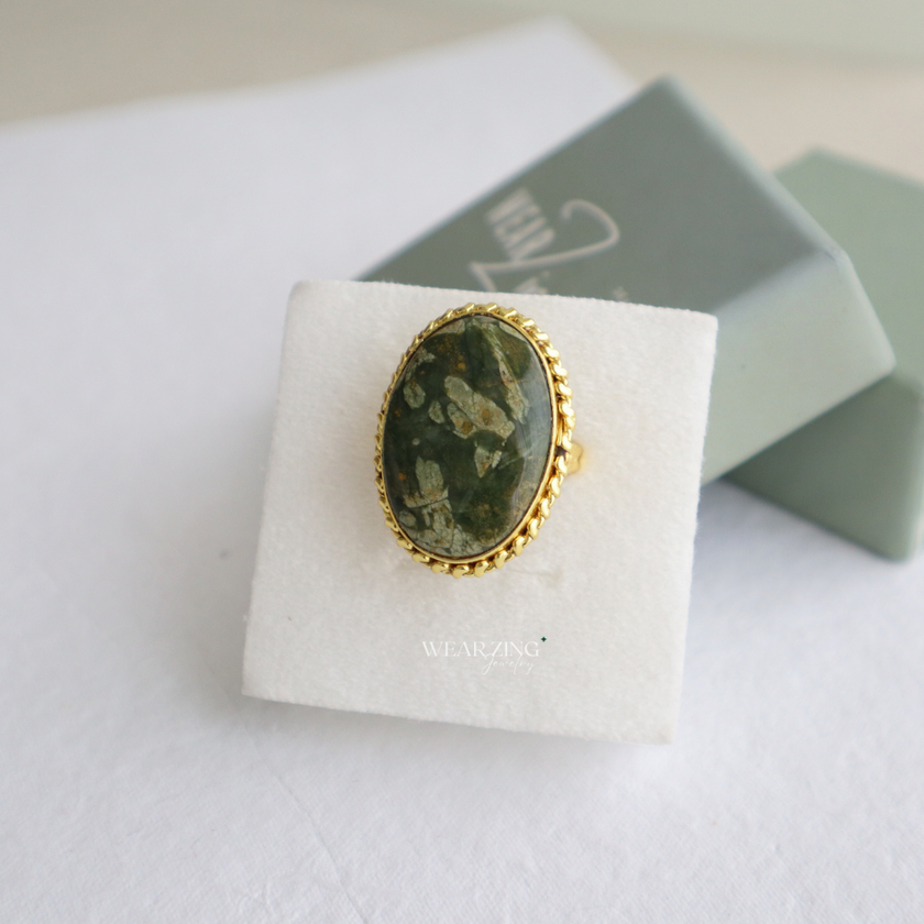 Oval Agate Statement Ring