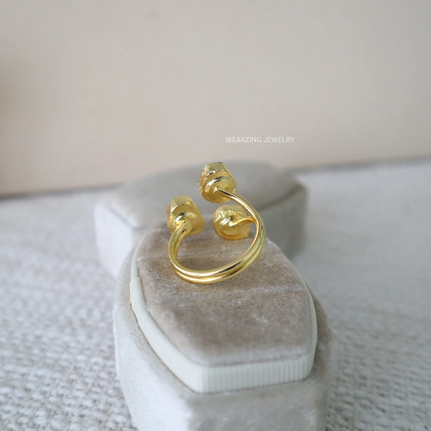 Raw Trine Ring