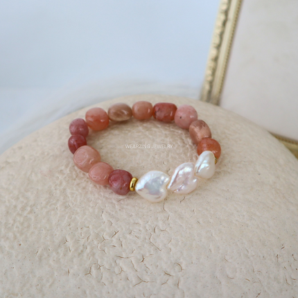 Peach Heart Bead Bracelet