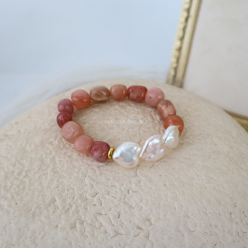 Peach Heart Bead Bracelet