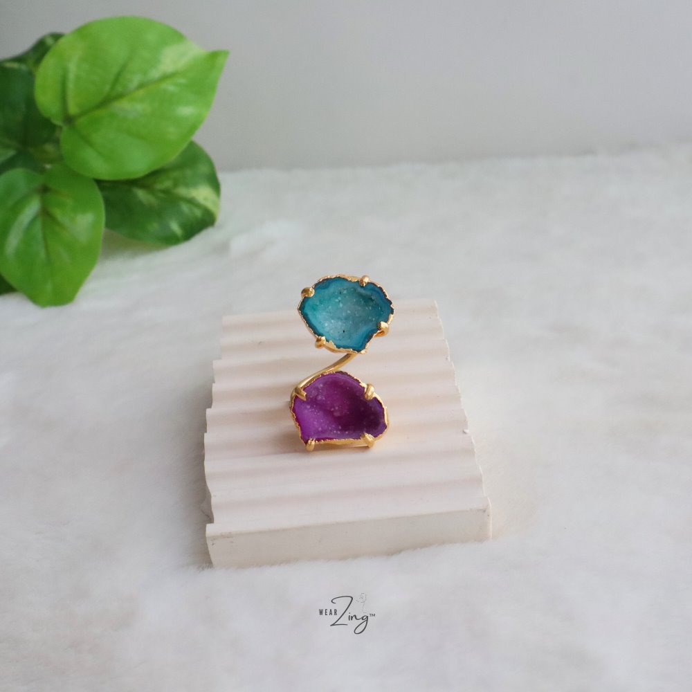 Double Druzy Agate Ring WearZing Light Blue-Pink 