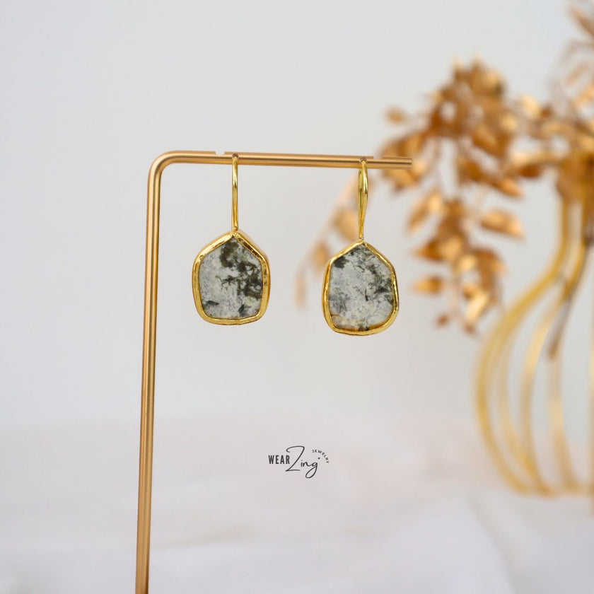 Mystic Raw Drops WearZing Moonstone 