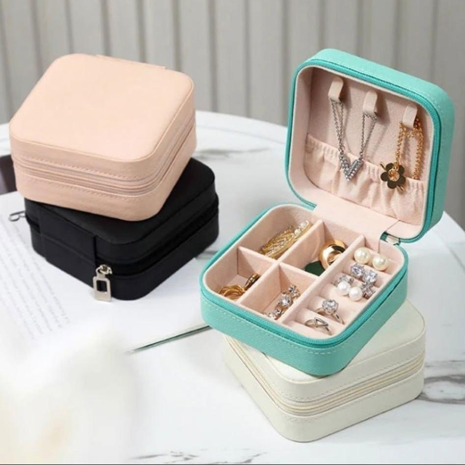 Premium Jewelry Case WearZing 