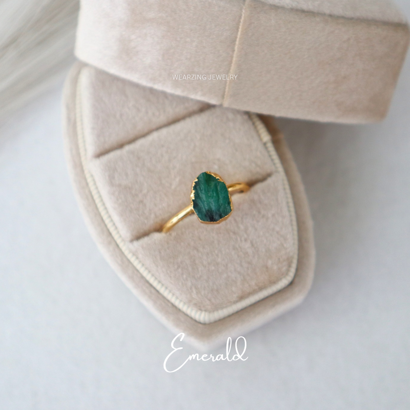 Natural Emerald Crystal Ring