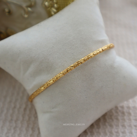 Spring Line Gold Band