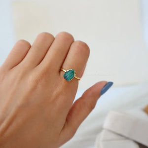 Natural Emerald Crystal Ring WearZing - Crystal Jewelry Store in India