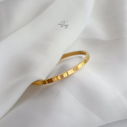 Mystic Gold Minimal Bracelet Band WearZing 