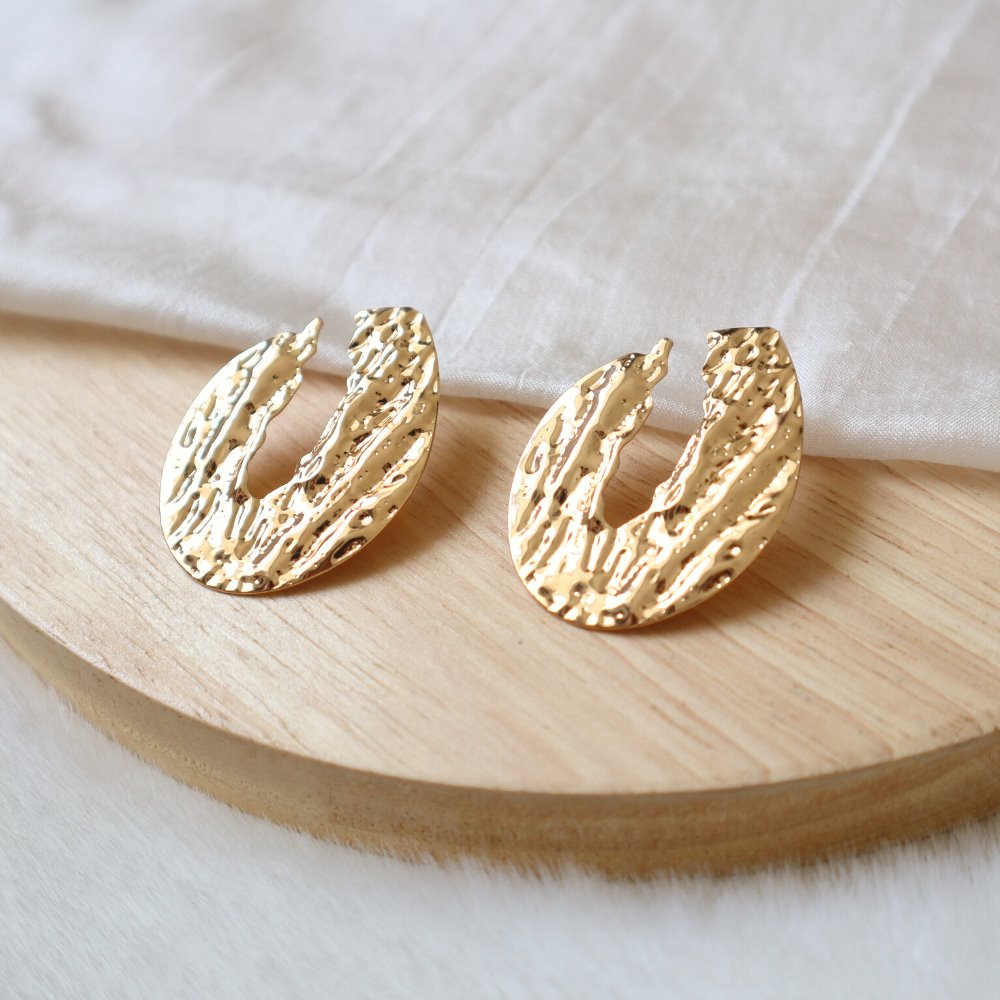 Oval Lap Statement Earring WearZing 