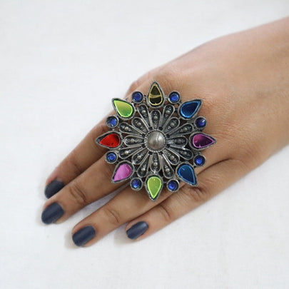 Oxidized Multi Flower Ring WearZing 