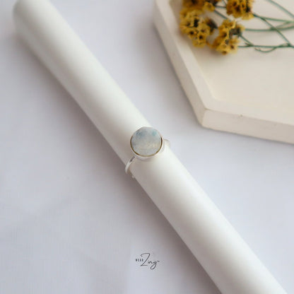 Round Crystal Ring WearZing Moonstone Silver 